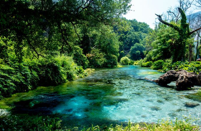 Najpiękniejsze zakątki Albanii - Błękitne Oko