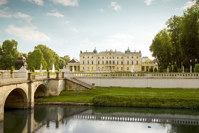 Najpiękniejsze ogrody pałacowe w Polsce - Pałac Branickich 