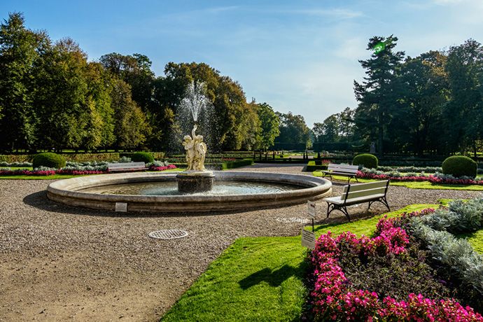 Najpiękniejsze ogrody pałacowe w Polsce - Pałac Zamoyskich w Kozłówce