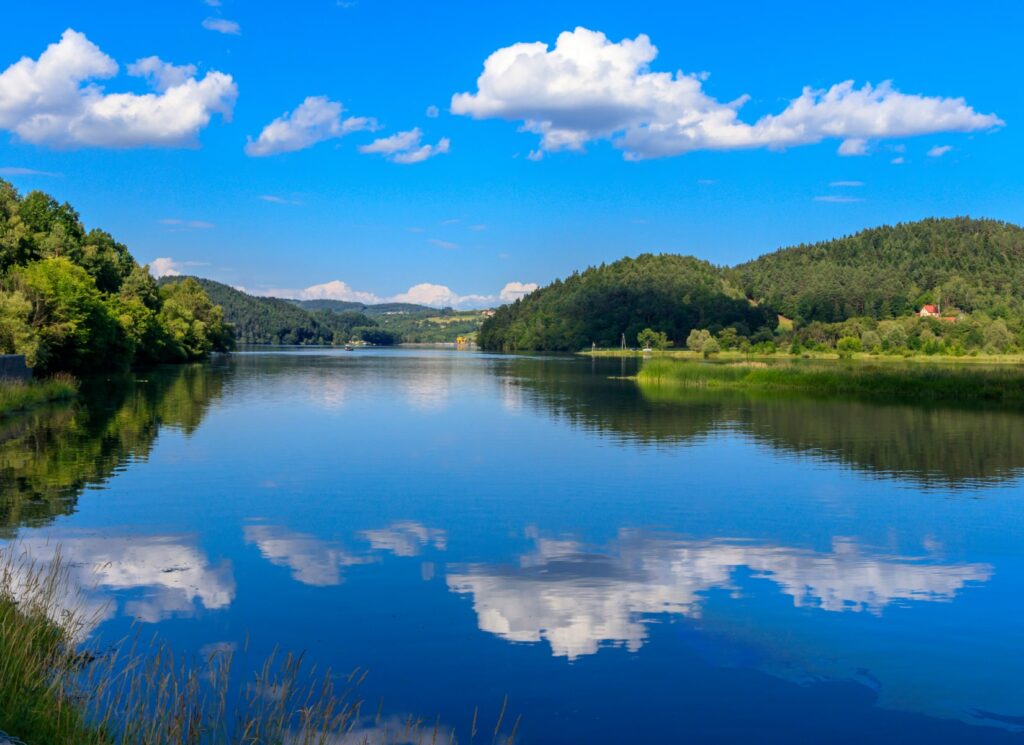 Jezioro Rożnowskie - Magazyn Travelist