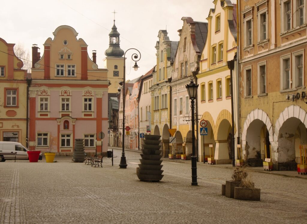 Rynek w Lądku-zdroju Magazyn Travelist