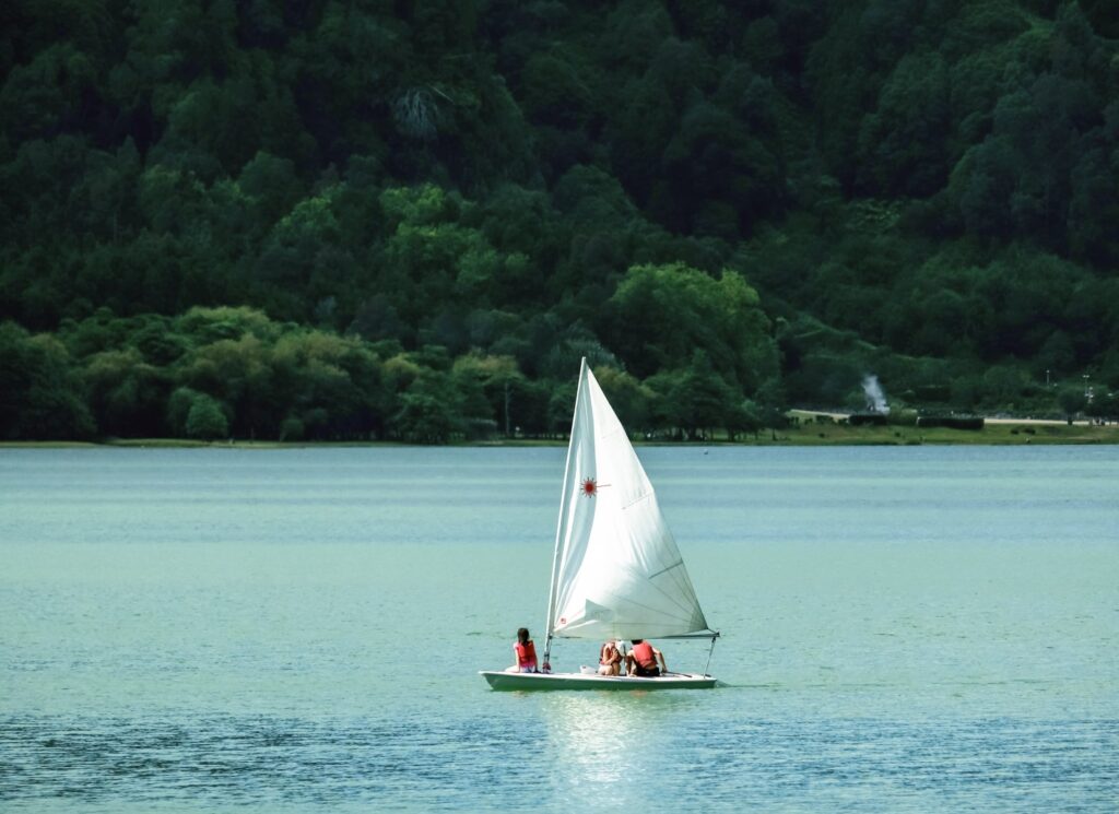 Jezioro Rożnowskie - Magazyn Travelist